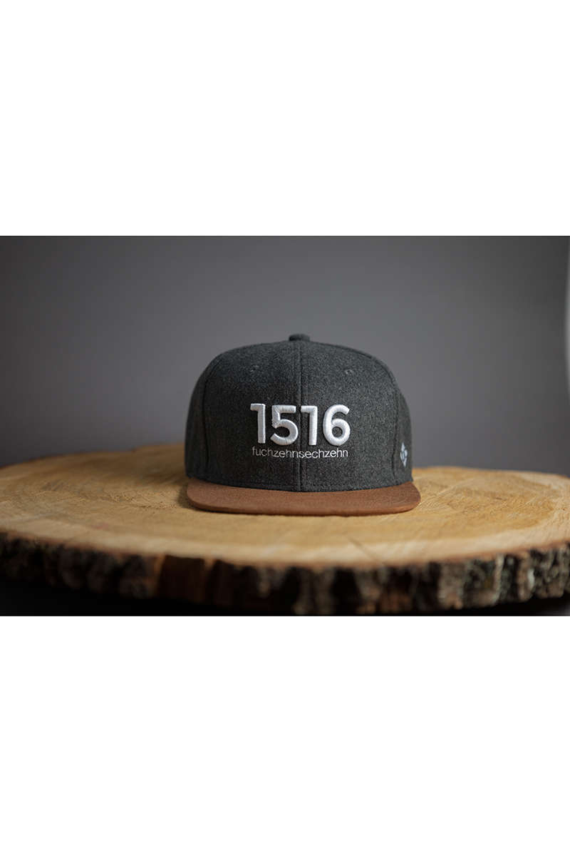 Snapback Cap 1516 anthrazit mit weier Stickerei Bild 2