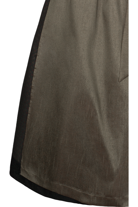 Damen Midi-Dirndl mit Puffärmel Spieth & Wensky KENSIE/75in DUNKELGRÜN - Vorderansicht Detail unten